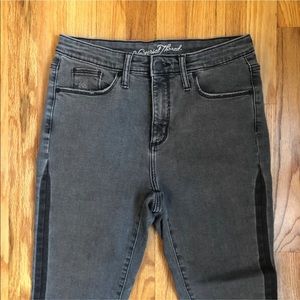 Universal Thread Charcoal Skinny Jeans